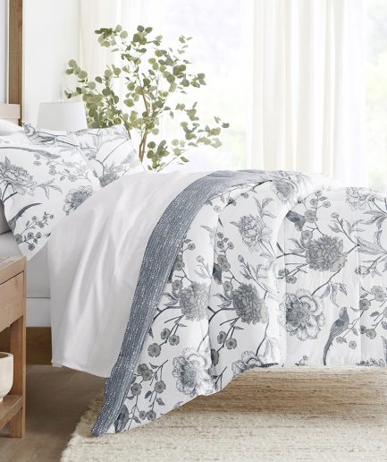 Molly Botanicals Reversible Down-Alternative Comforter Set