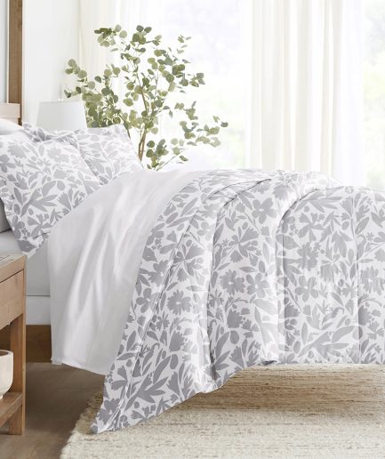 Abstract Garden Patterned Down-Alternative Comforter Set